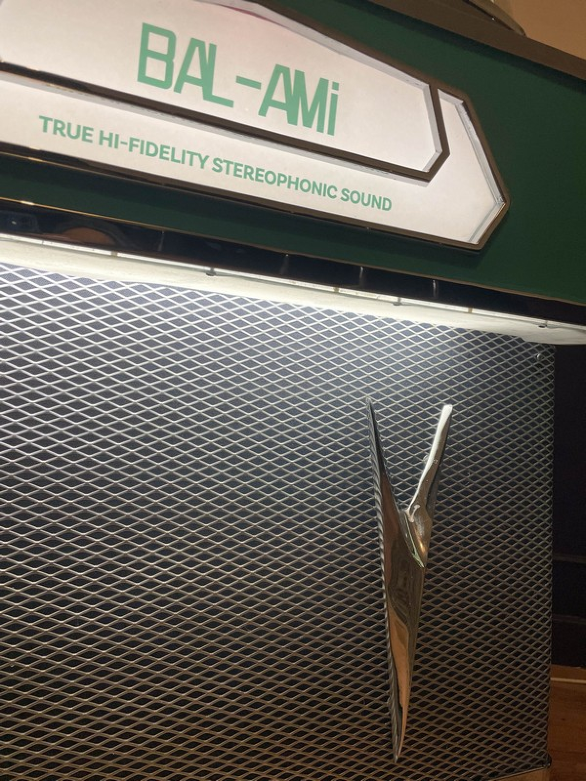 S100 - Carmarthenshire