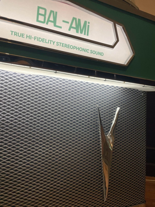 S100 - Carmarthenshire