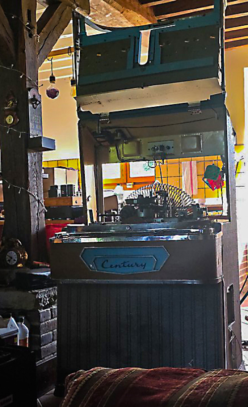 Century 1115 - Valravillon, France