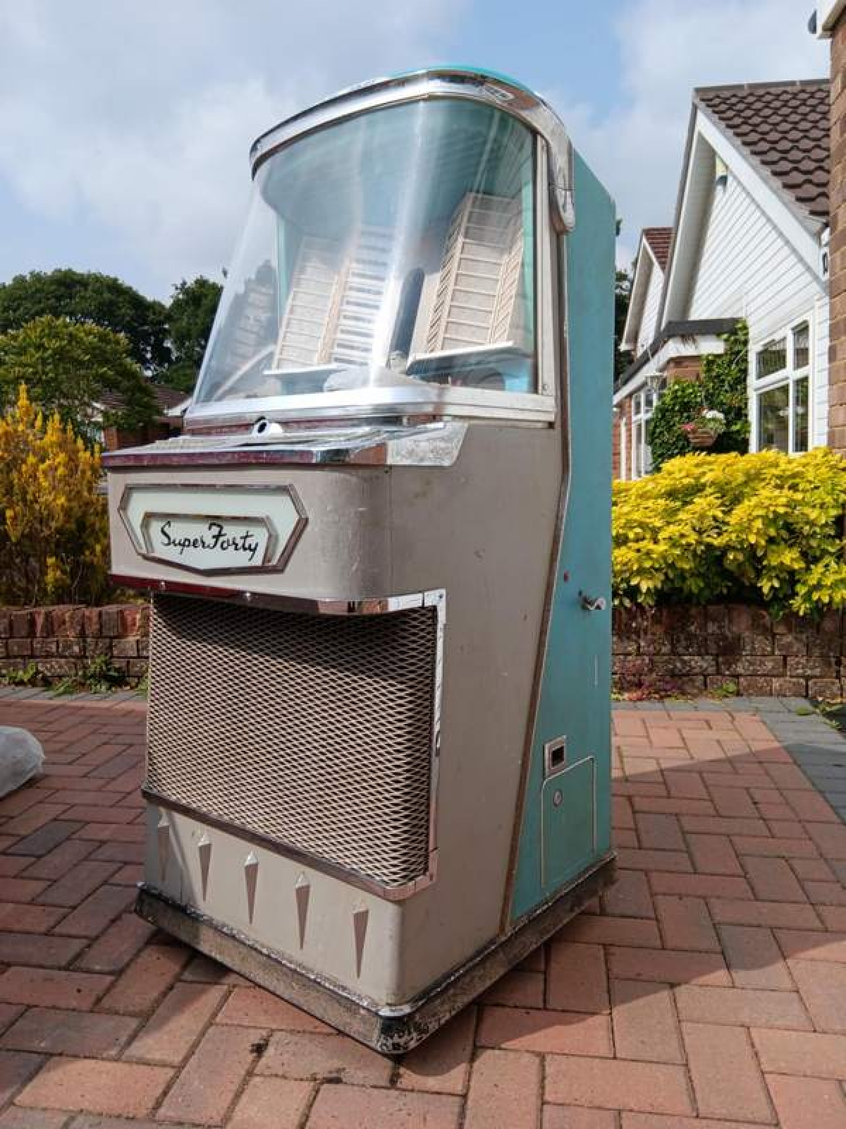 Super 40 Deluxe 2124 - Frimley