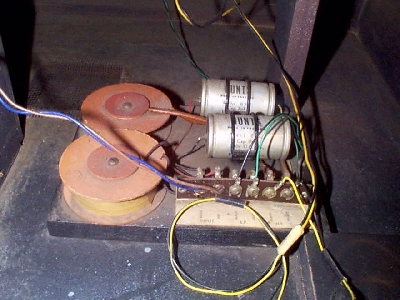 This shows the capacitors These sit between the amp and the loudspeakers.