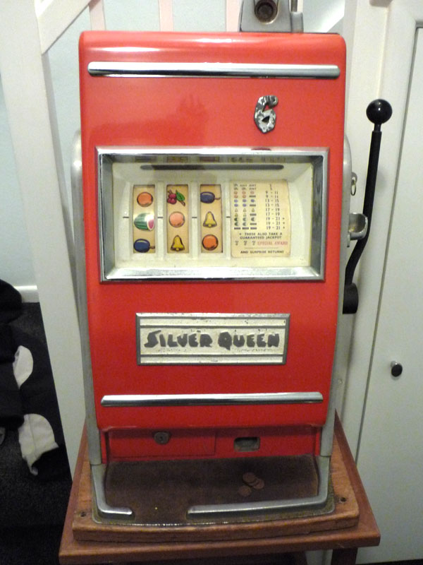 Silver queen fruit machine